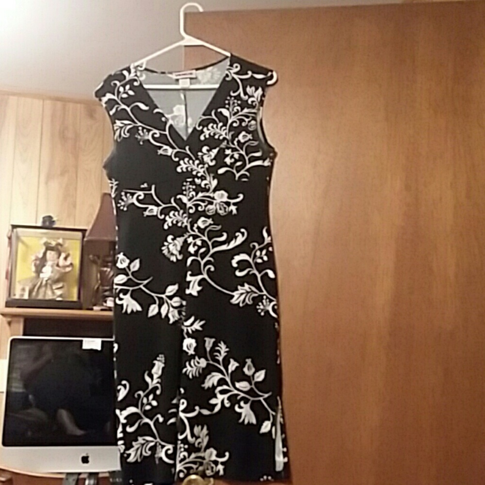 Black and white dress